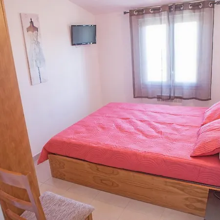 A Nuciola.4 * Prunete
